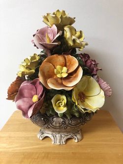 vintage capodimonte made in italy bassano large floral centerpiece (17” Tall)