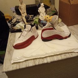 Real Jordans Size9only Whore A couple Of Times Great Condition Two Different Pairs 