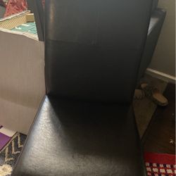 6 Leather Chairs 