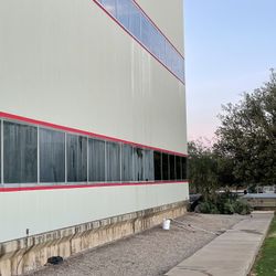 Window Cleaning – Residential & Commercial