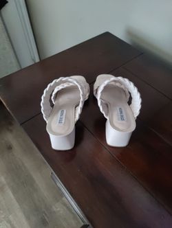 Steve Madden  size 7
