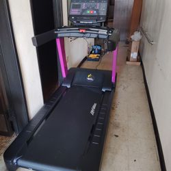 Life Fitness Treadmill Brand New