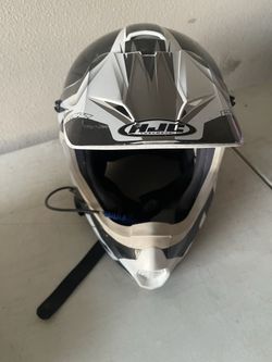 Riding Helmet W/ Rugged Radio Connect