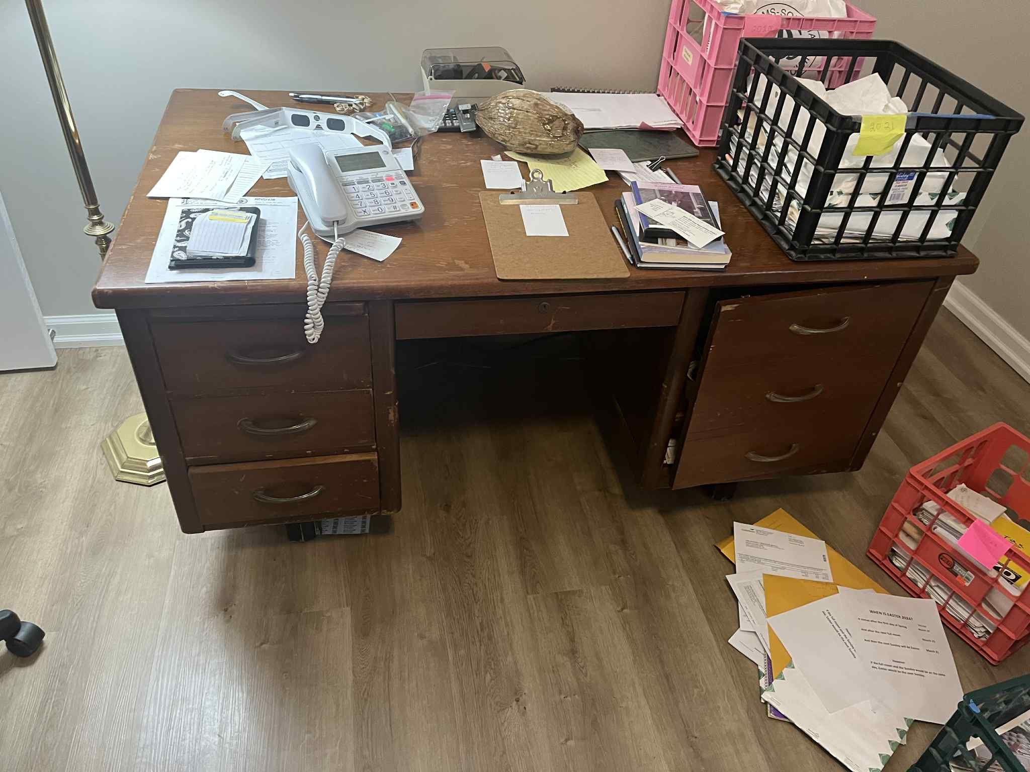 Desk FREE