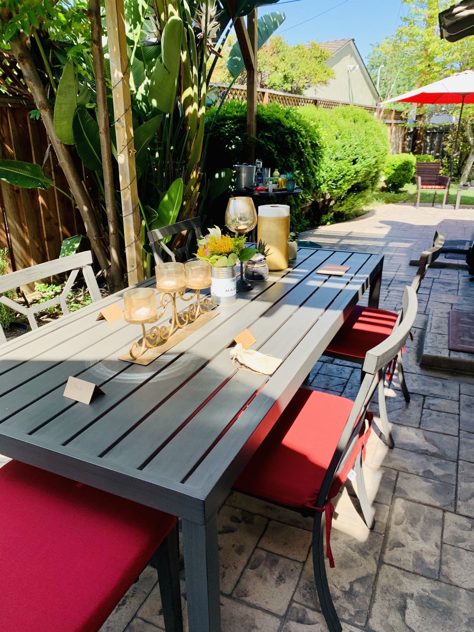 Living Spaces Martinique Alluminum Outdoor Dining Set