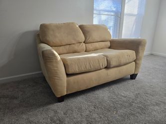 LOVE SEAT