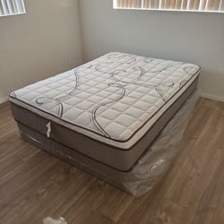 Brand New Queen Mattress And Boxspring!
