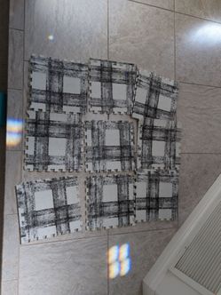 Floor Pops Interlocking Foam pads