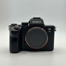 Sony Alpha a7R III 42MP Mirrorless Digital Camera