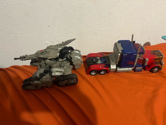 Revenge of the fallen Optimus prime and megatron
