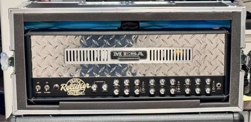 Mesa Boogie Triple Rectifier and Live In Case