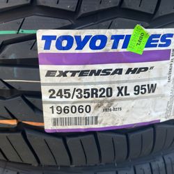 245/35R20 Toyo Tires
