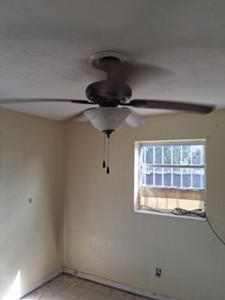 52" ceiling fan