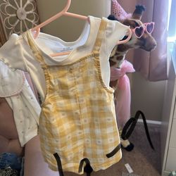 Baby clothes