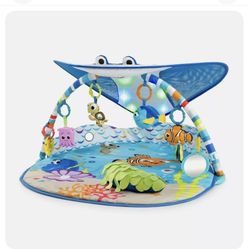 Disney Baby Finding Nemo Mr. Ray Ocean Lights & Music Gym  New 
