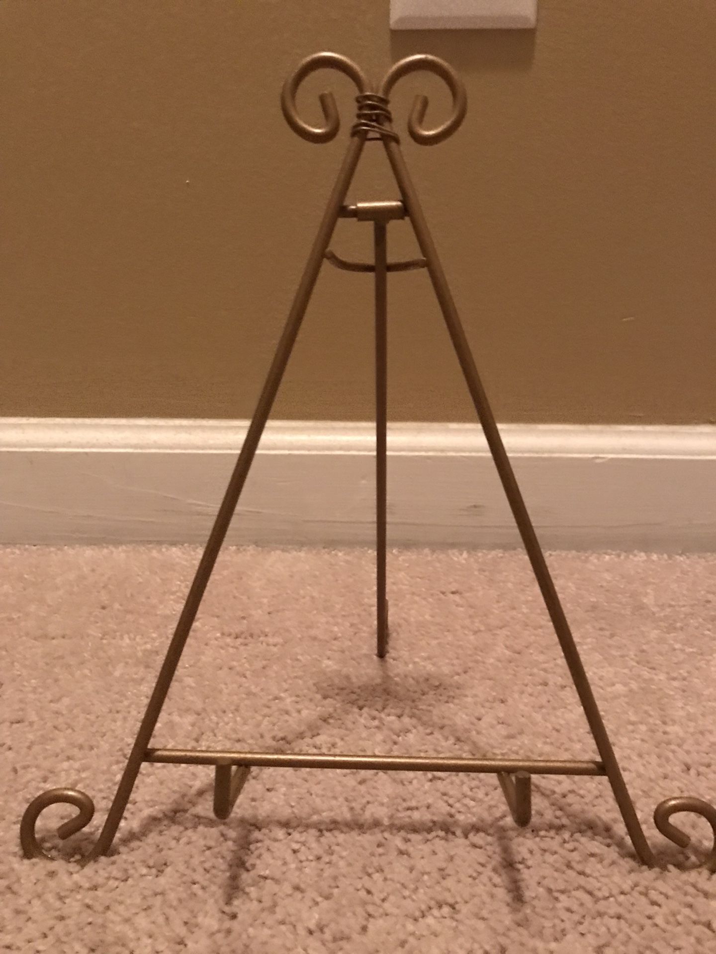 Metal Easel