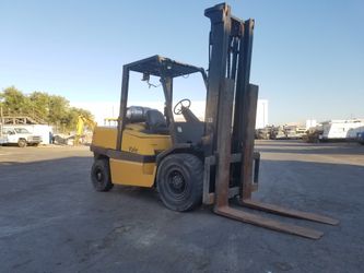 Yale forklift 11000 pound capacity
