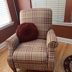Striped Recliner Chair 