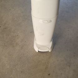 Baby Diaper Trash Can