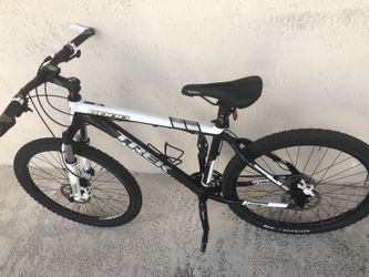 MTB Trek 6000 26” excellent condition