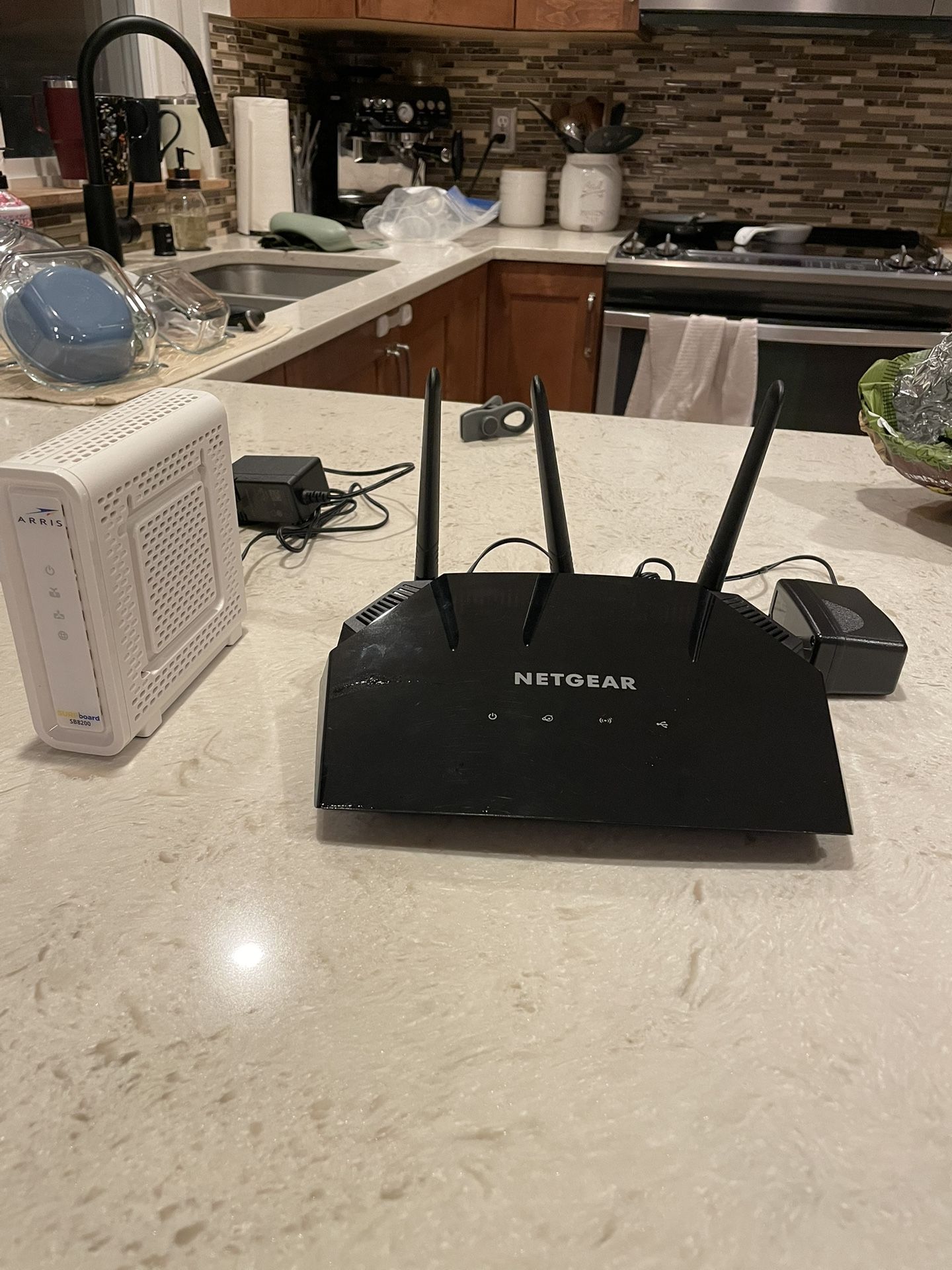 WiFi Router & Modem