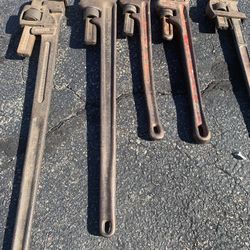 Pipe Wrenches 