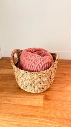 Decorative basket