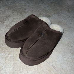Ugg Slip Ons