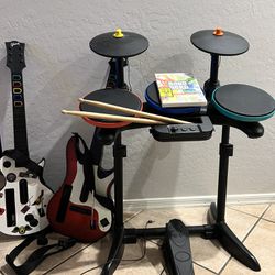 Wii Guitar & Wii Drums with Game ( complete )  Working Condition Guitar Hero