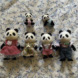 Bamboo Panda Family  Calico critters families, Sylvanian families, Panda  family