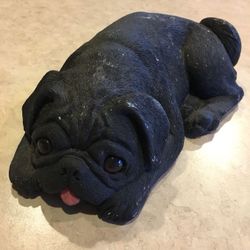 Vintage 1982 Sandicast Black Pug figurine Signed Sandra Brue