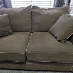 Used Love Seat 