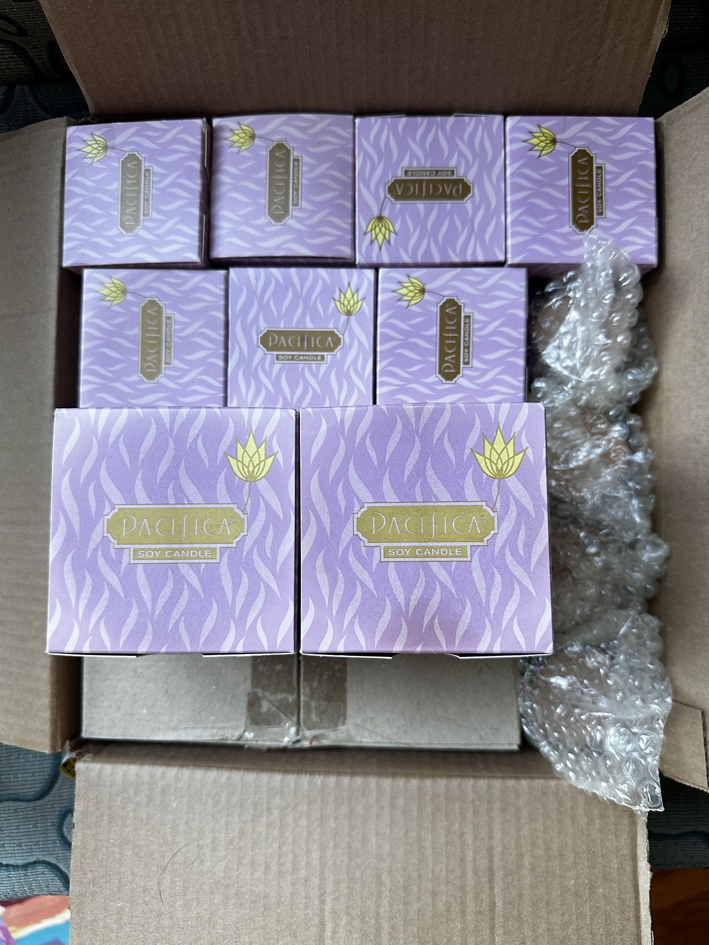 Pacifica Vietnamese Ylang Ylang French Lavender Soy Candles