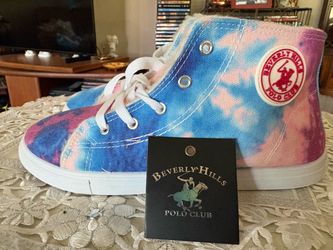 NEW BEVERLY HILLS POLO CLUB SNEAKERS SIZE 8