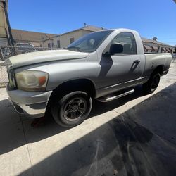 2006 Ram 1500.