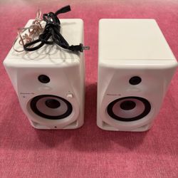 Pioneer Speakers