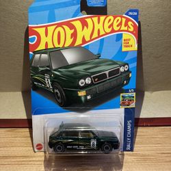 Hot Wheels / Lancia Delta Integrale / Dark Green