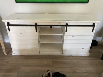TV Console