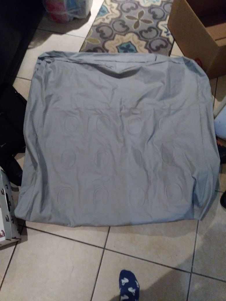 Twin blow up matress