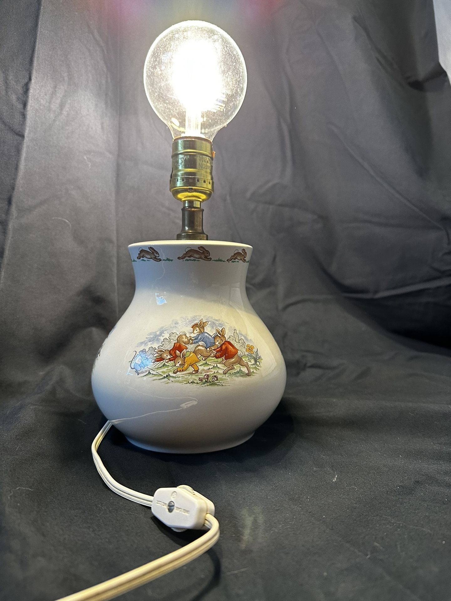 Vintage Children’s 70’s Lamp Royal Doulton