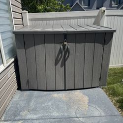 Outdoor Storage Box 