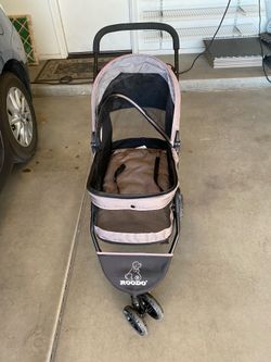 Dog stroller