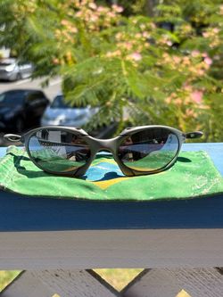 OAKLEY X METAL ROMEO 1 – X-METAL FRAME / BLACK IRIDIUM LENSES
