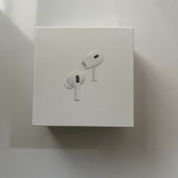 AirPods Pro (2nd gen) with type C charging 1 year apple warranty