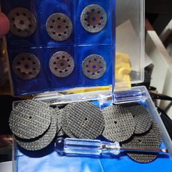 Dremel Cutting Wheel Kit 