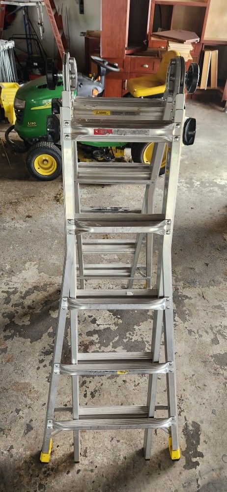 Gorilla Ladder (18ft Reach)