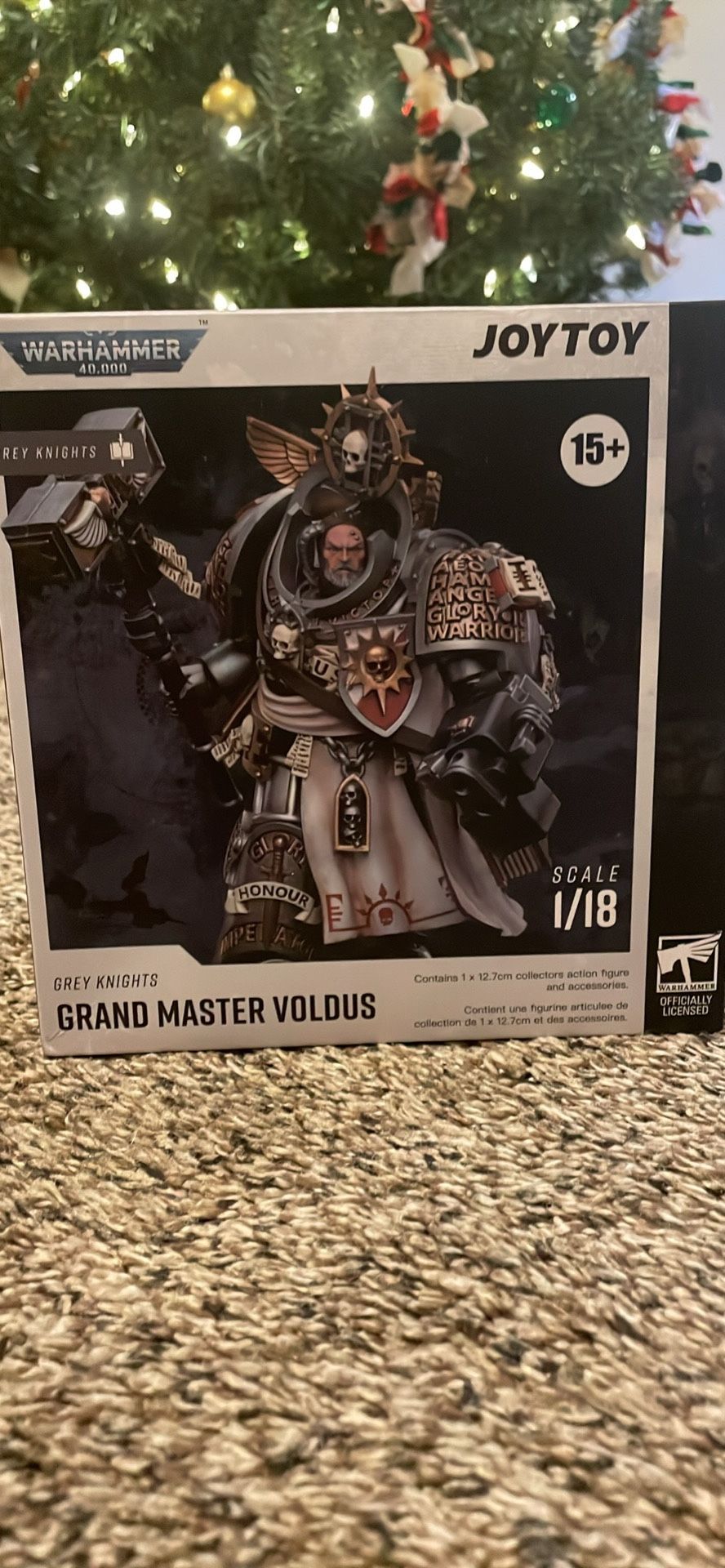 JoyToy Warhammer 40K - Grand Master Voldus 1/18 Scale