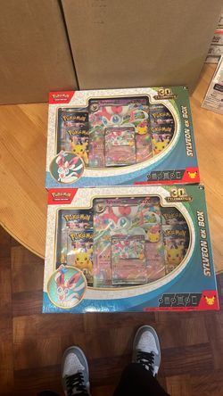 Pokémon Sylveon ex Box 30th Celebration
