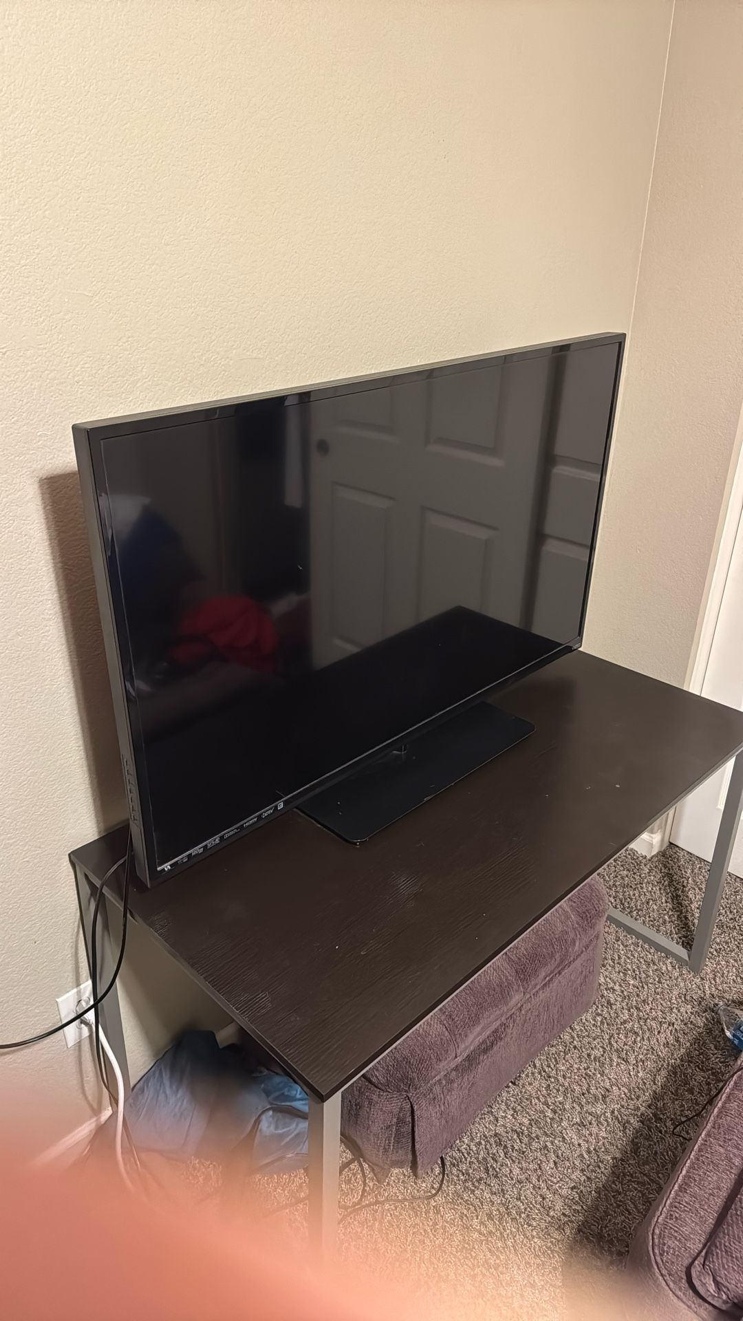 Vizio TV 45”