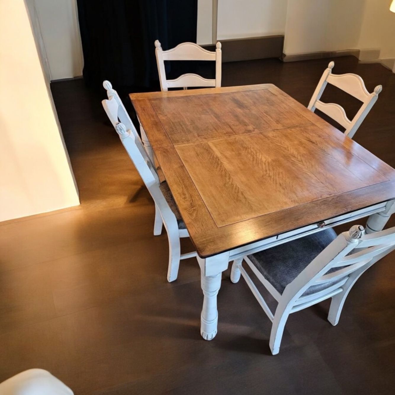 Adorable Country Table